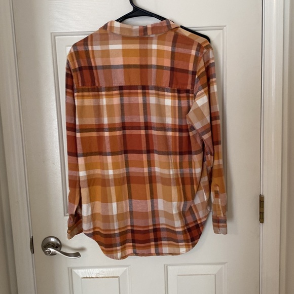 Fall flannel button up / button down - orange , universal theads - Picture 4 of 6